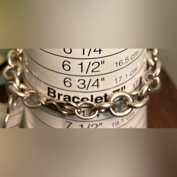 Tiffany and Co. Heart bracelet - Picture 6 of 6